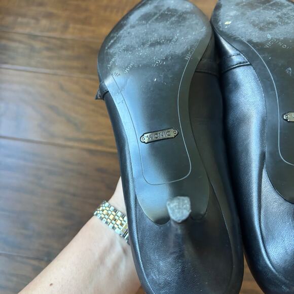 Vionic Women's Minnie Mary Jane Kitten Heels Black Leather Sz 7.5 Pointed Toe - Picture 7 of 15